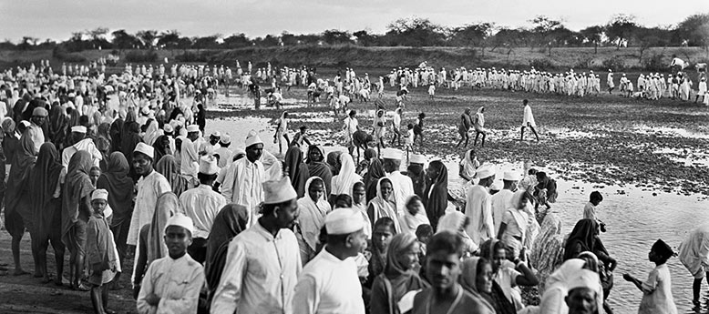 Envisioning Asia, Gandhi and Mao in the photographs of Walter Bosshard 